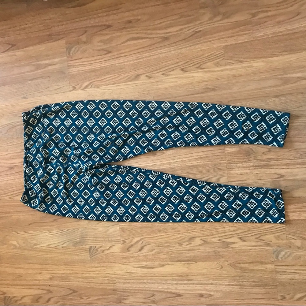 LuLaRue Leggings. Never worn, brand new!